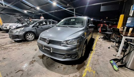 Volkswagen • Gol