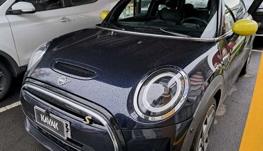 Mini • Cooper