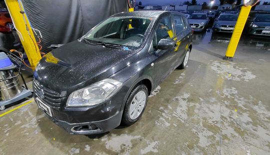 Suzuki • S-Cross