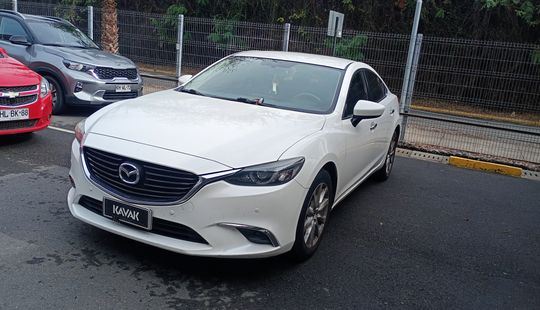 Mazda • Mazda 6