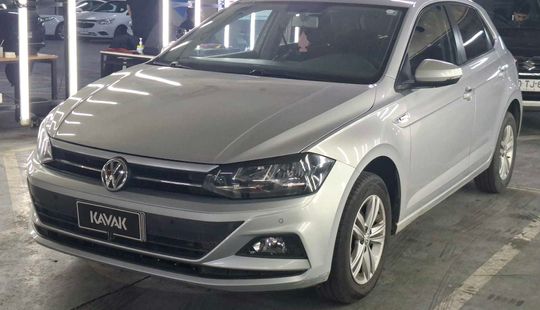 Volkswagen • Polo