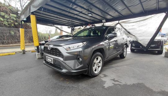 Toyota • RAV4