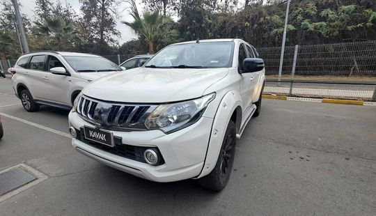 Mitsubishi • L200