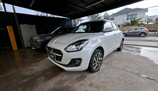 Suzuki • Swift