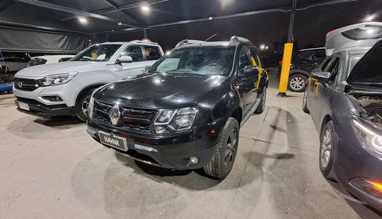 Renault • Duster