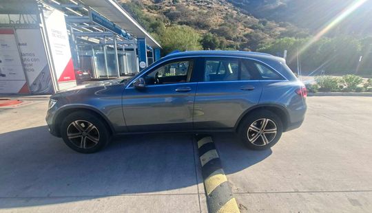 Mercedes Benz • Clase GLC