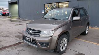 Suzuki • GrandNomade