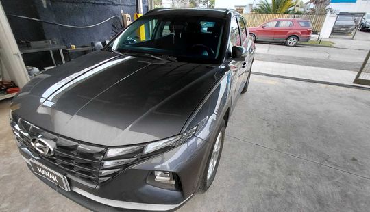 Hyundai • Tucson