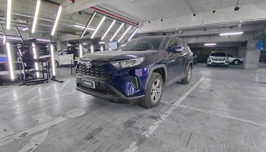 Toyota • RAV4