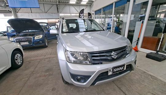 Suzuki • GrandNomade