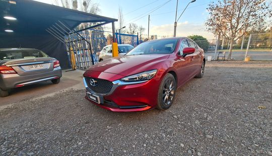 Mazda • Mazda 6