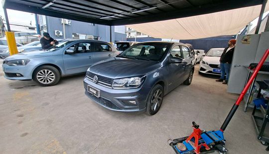 Volkswagen • Gol