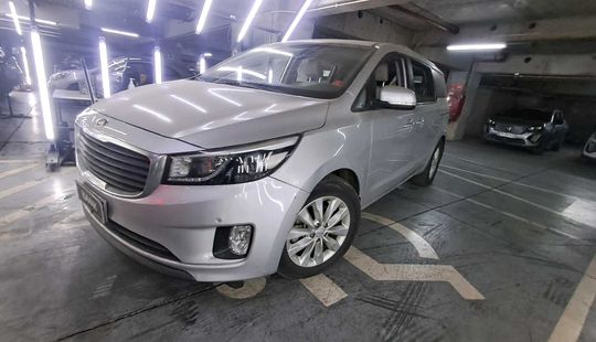 Kia • Grand Carnival