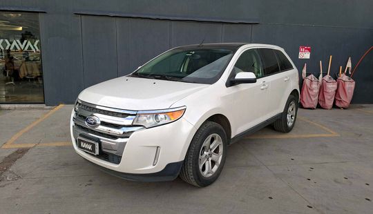 Ford • Edge