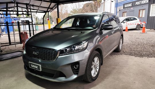 Kia • Sorento