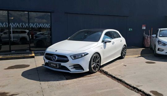 Mercedes Benz • Clase A