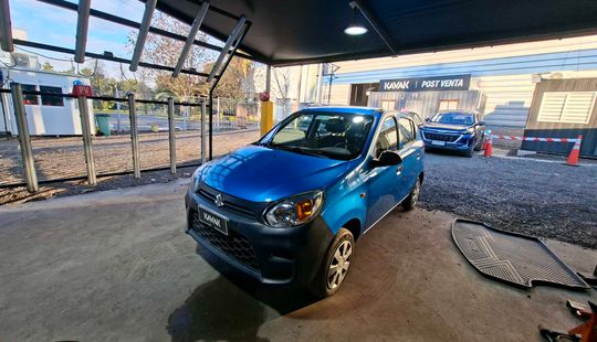 Suzuki • Alto