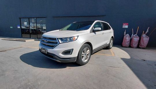 Ford • Edge