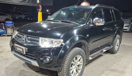 Mitsubishi • Montero Sport