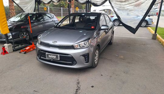 Kia • Soluto