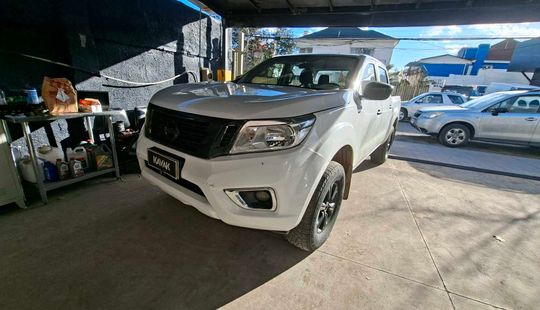 Nissan • NP300