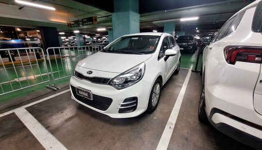 Kia • RIO 5