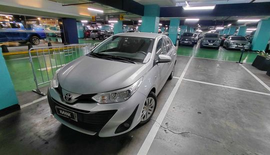 Toyota • Yaris