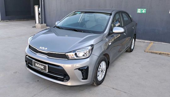 Kia • Soluto