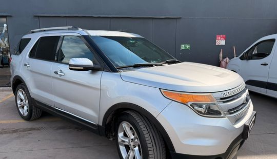 Ford • Explorer