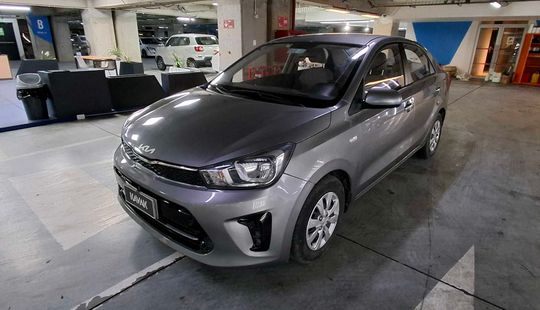 Kia • Soluto
