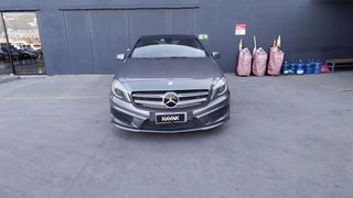 Mercedes Benz • Clase A