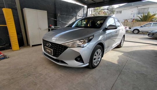 Hyundai • Accent