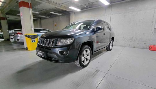 Jeep • Compass