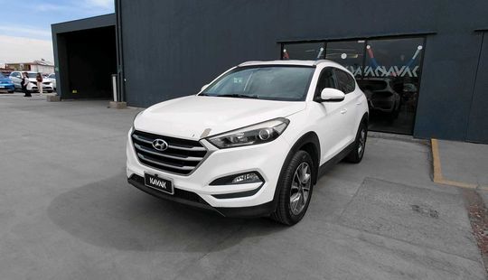 Hyundai • Tucson