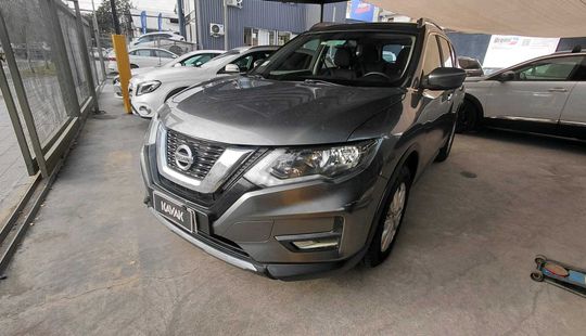 Nissan • X-Trail