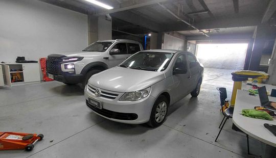 Volkswagen • Gol