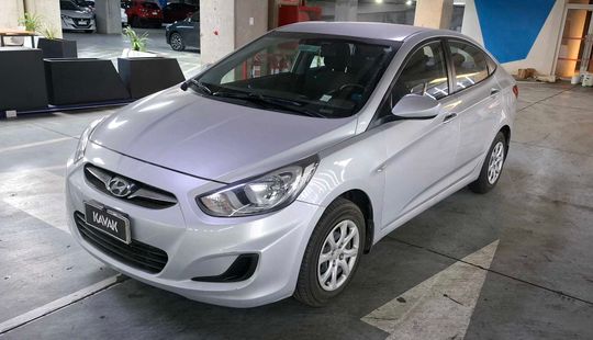 Hyundai • Accent