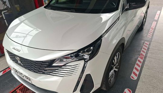 Peugeot • 3008