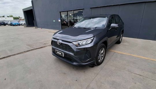 Toyota • RAV4