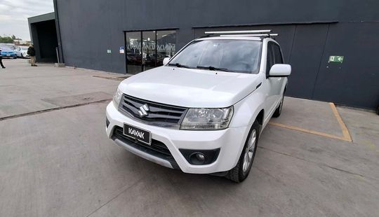 Suzuki • GrandNomade