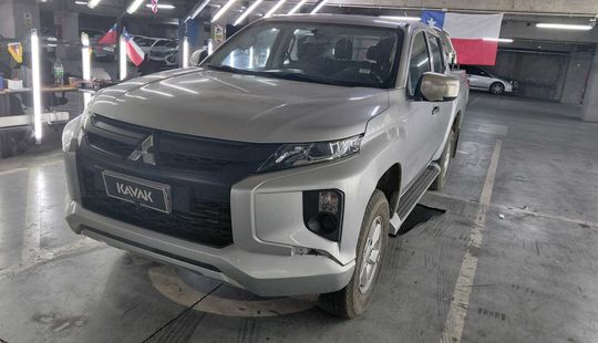 Mitsubishi • L200