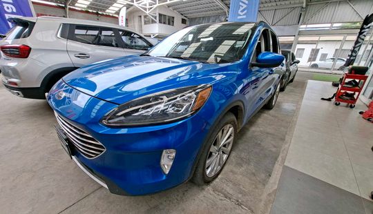 Ford • Escape