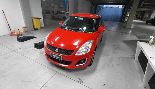 Suzuki • Swift