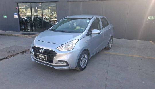 Hyundai • Grand i10