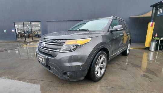 Ford • Explorer