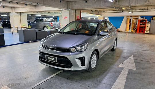 Kia • Soluto