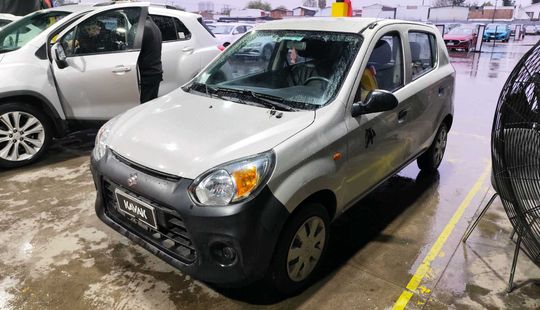 Suzuki • Alto