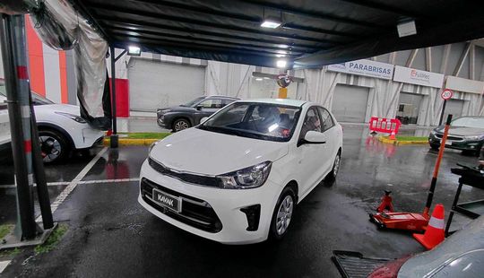Kia • Soluto