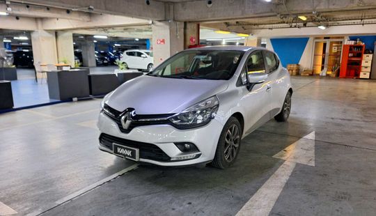 Renault • Clio