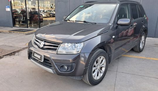 Suzuki • GrandNomade